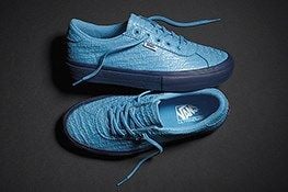 bo-suu-tap-sneakers-phong-cach-vui-nhon-fucking-awesome-x-vans-epoch-94-pro