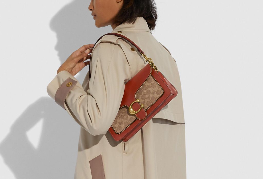 Túi Coach Tabby 26 In Signature Canvas With Beadchain