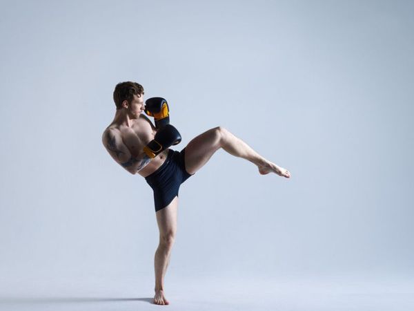 goi-y-cac-combo-bai-tap-voi-bong-toc-do-giup-cai-thien-phan-xa