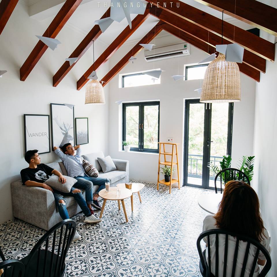 Hệ thống loa GoldCafe đã được Goldsound lắp đặt tại: quán Anywhere Coffee