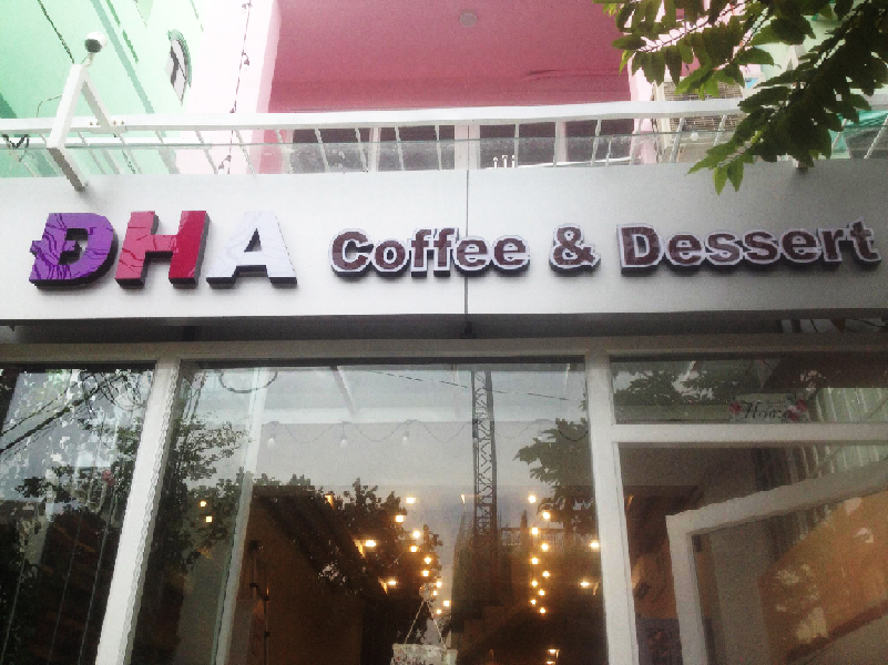 Loa cho quán cà phê Goldsound được lắp đặt tại quán ĐHA Coffee & Dessert