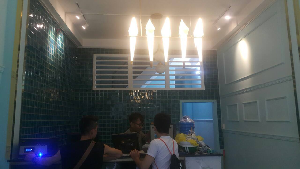 Hệ thống loa Goldsound tại quán QUÁN ORANGE Ở  7/13 NGUYỄN TRÃI, QUẬN 1, HCM