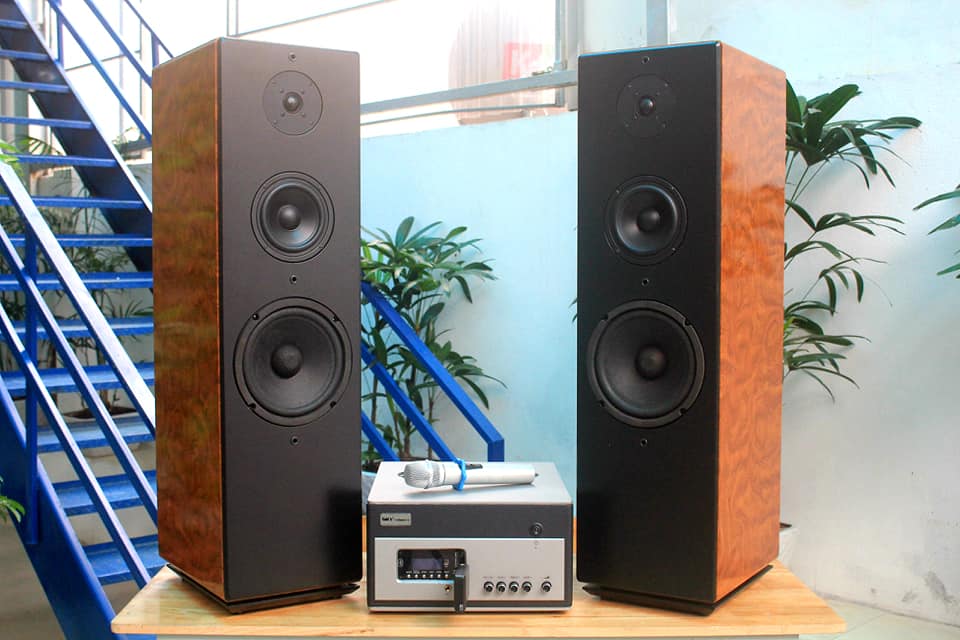 Dàn âm thanh V390 hát karaoke siêu ngọt, Mic thu tốt, âm thanh vang như phòng hát