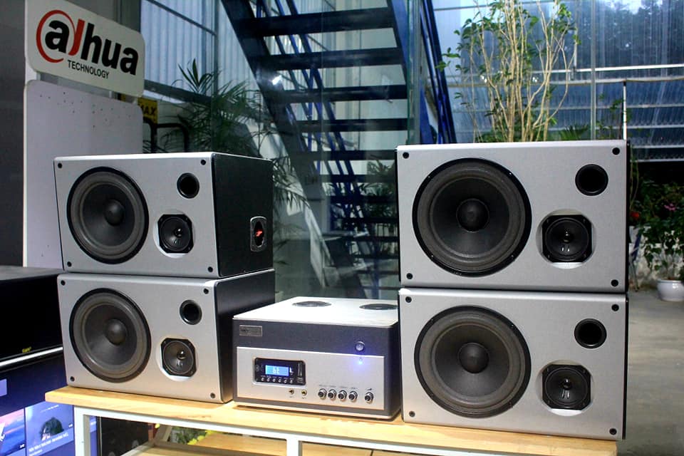 Lắp loa V130 Goldsound cho quán cafe, hội trường, nhà hàng 200 - 300m2