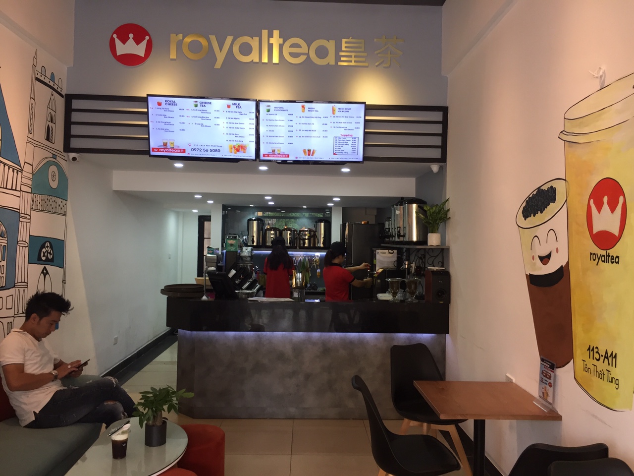 Hệ thống loa Goldsound đã được lắp đặt cho quán trà sữa Royaltea, số 113 Tôn Thất Tùng, Hà Nội.