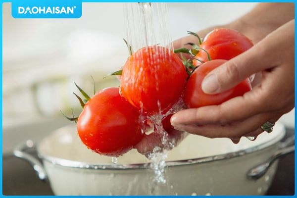 Bí quyết cách lựa cà chua làm món bạch tuộc sốt thái