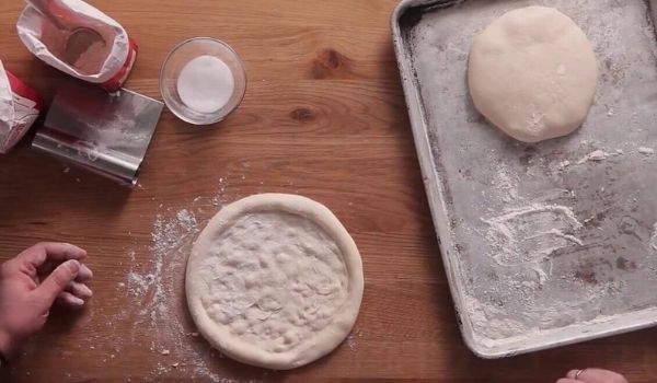 Cách làm bánh Pizza hải sản bằng lò nướng hay nồi chiên không dầu