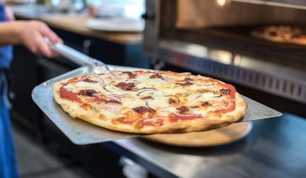 Cách làm bánh Pizza hải sản bằng lò nướng hay nồi chiên không dầu