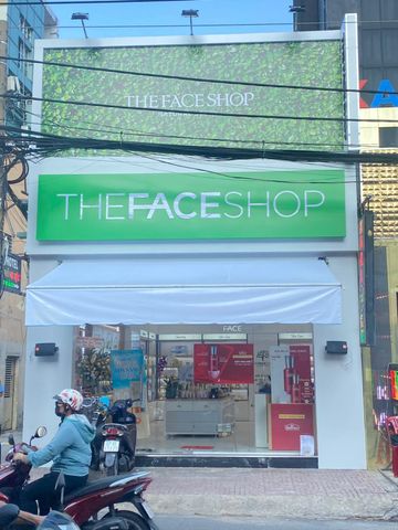 THE FACE SHOP LÊ VĂN VIỆT