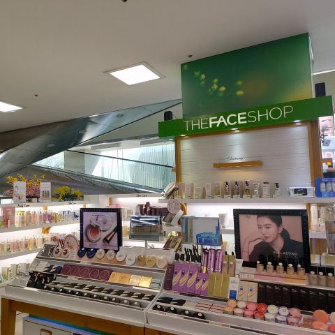 THE FACESHOP LOTTE EVERICH (Q11), 968 Đường 3/2, Phường 15, Quận 11