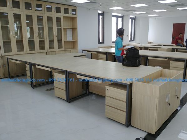 hộc di động tay không tay nắm