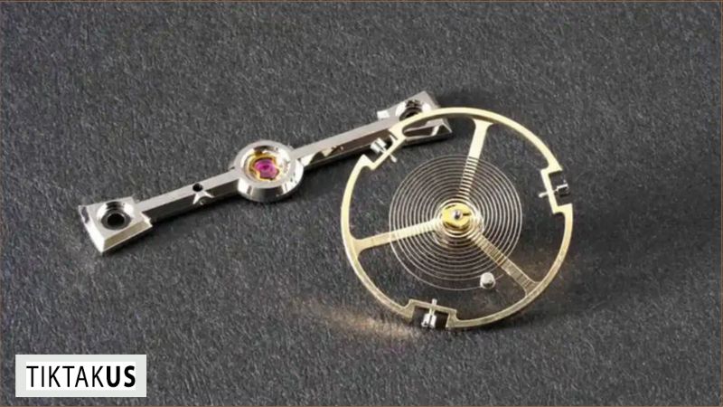 Các thiết kế Free-sprung Balance thường cho độ chính xác cao hơn.