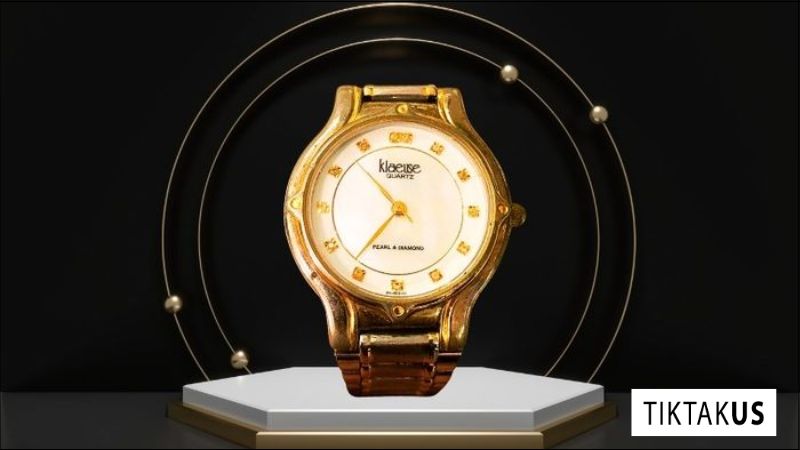 Thiết kế của đồng hồ Klaeuse là sự giao thoa giữa nét đẹp cổ điển và hiện đại,