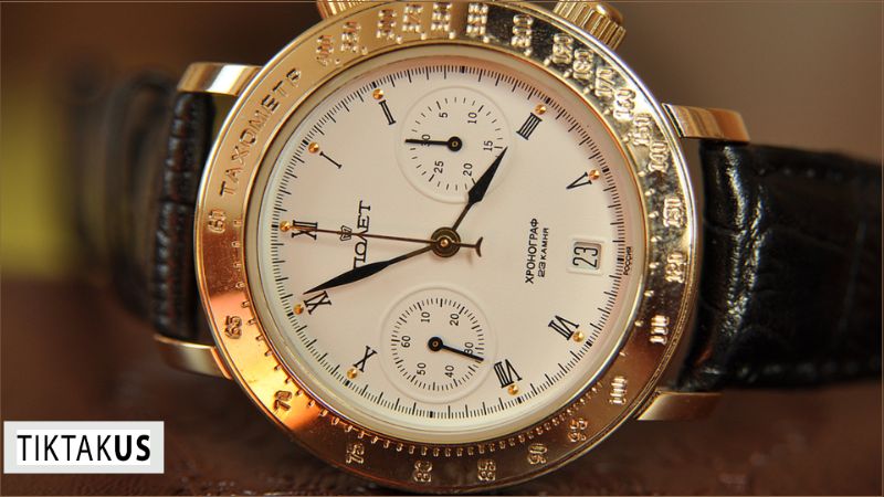 Hầu hết các mẫu đồng hồ được gọi là