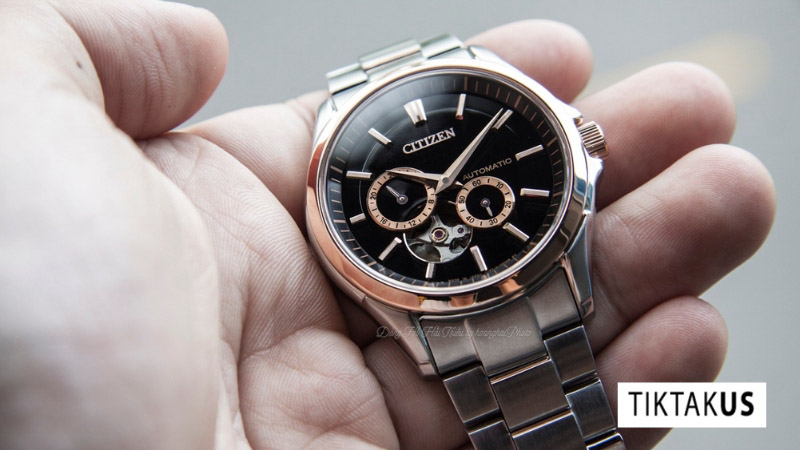 Đồng hồ đeo tay có độ chính xác cao nhất là đồng hồ cơ được chứng nhận Chronometer