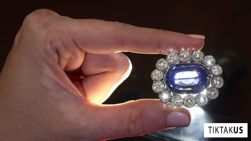 Đá Sapphire được sử dụng để làm các món trang sức cao cấp