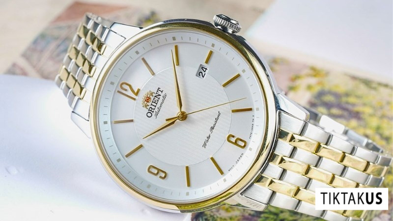 Đồng hồ Analog là loại đồng hồ sử dụng kim để hiển thị thời gian