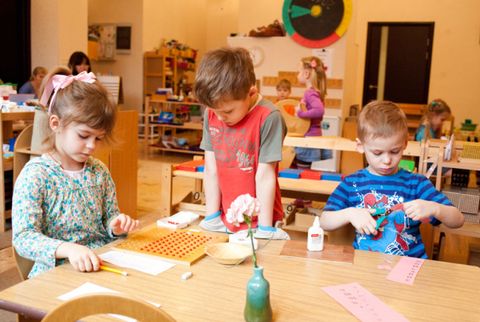 Đăng kí khóa học giáo viên Montessori để hưởng những ưu đãi hấp dẫn