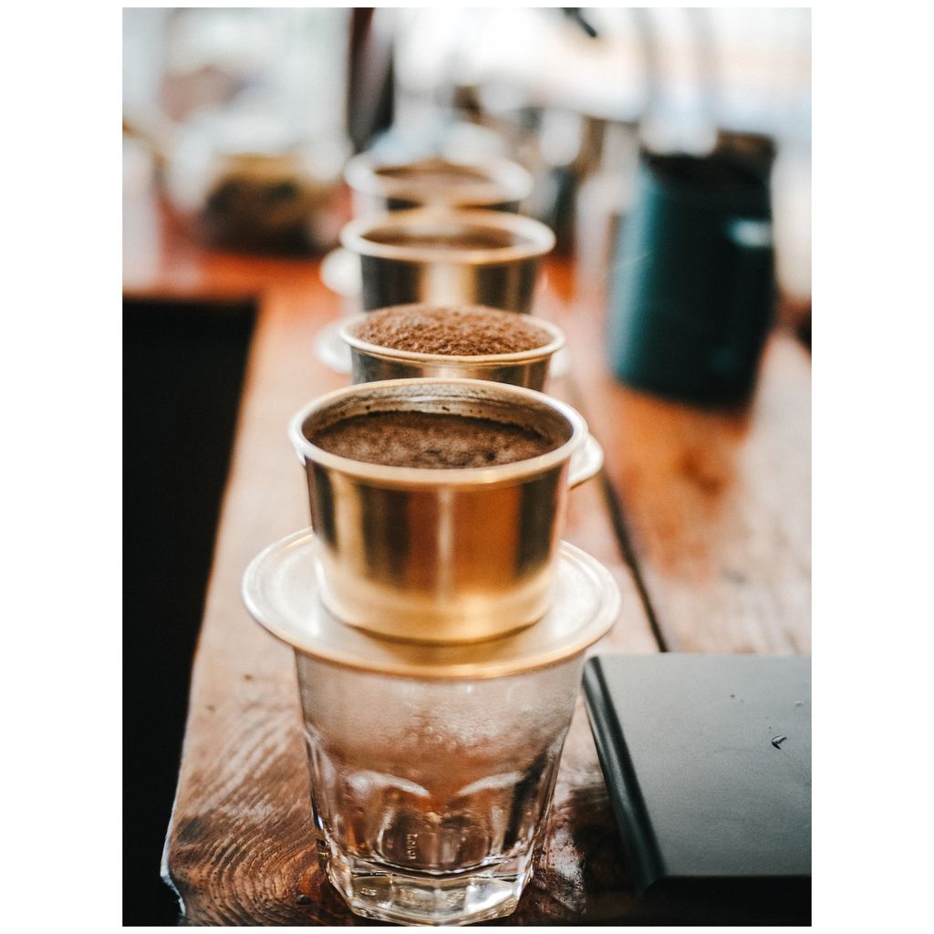 Làm thế nào để pha một ly cafe phin Việt đúng điệu?