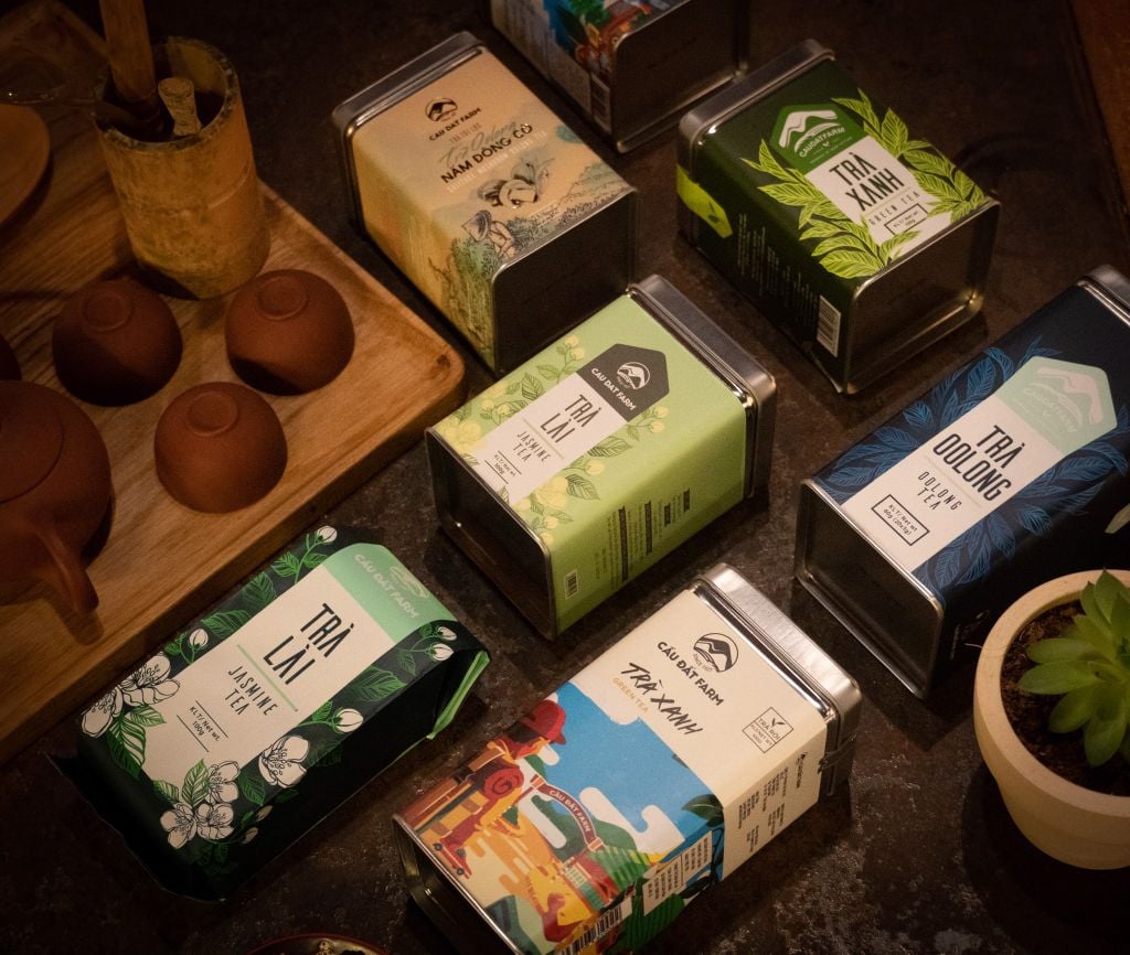 TRAVEL EXPERIENCE – SHOPPING AT CAU DAT FARM