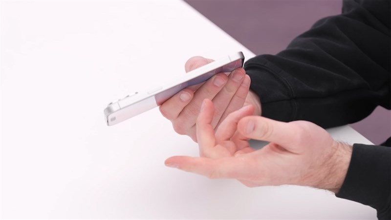 Đã đến lúc Apple ra mắt 1 mẫu iPhone cao cấp hơn Pro Max, bạn có mong đợi hay không ??? hình ảnh 3