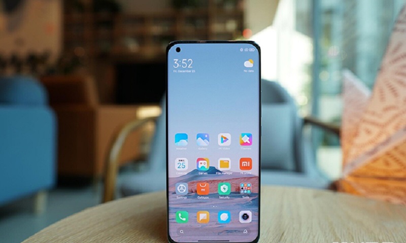 Top 7 smartphone có màn hình cực