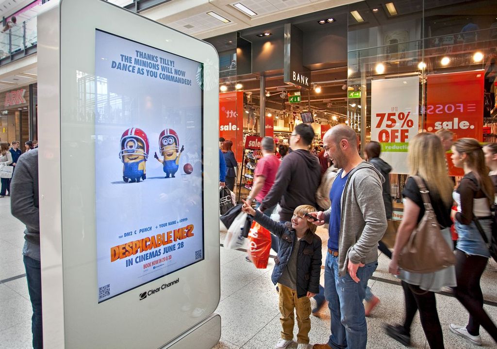 Kiosk quảng cáo: Thu hút sự chú ý và tăng doanh số bán hàng