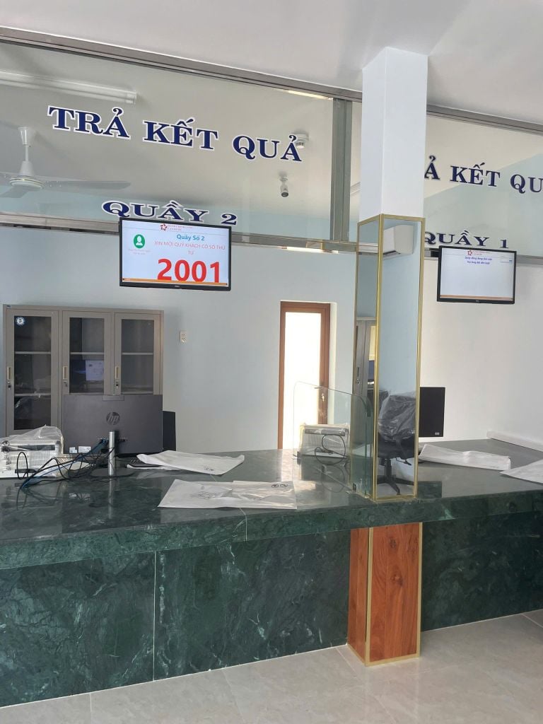 Trung Tâm Hành Chính Công Huyện Cần Đước Triển Khai Hệ Thống Lấy Số Tự Động Một Cửa