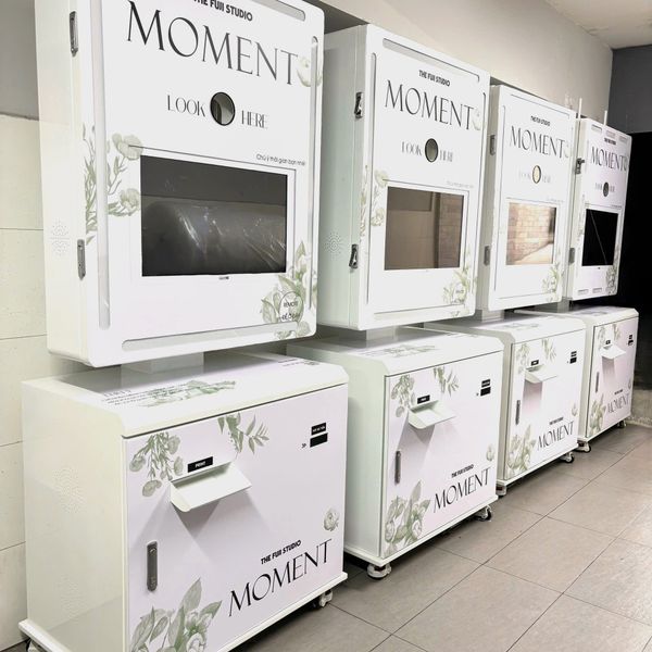 Máy Photobooth Thiết Kế Theo Yêu Cầu