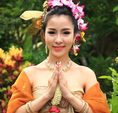 Sốt hàng tiêu dùng Thái Lan từ nước mắm tới dầu gội