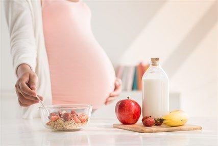 Thiếu canxi ảnh hưởng thế nào đến thai nhi và bà bầu?