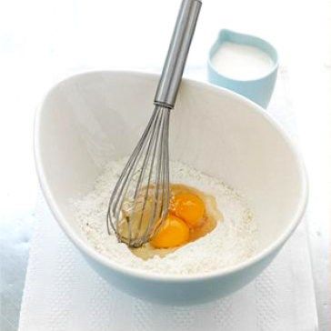Dụng cụ làm bánh trứng bông xốp