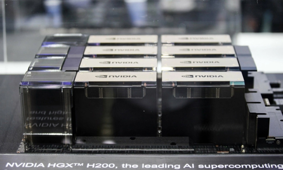 Mỹ Bí Mật Gắn Thiết Bị Theo Dõi Vào Lô Hàng Chip AI - Cuộc Chiến Công Nghệ Ngầm! - mucsothi.com.vn