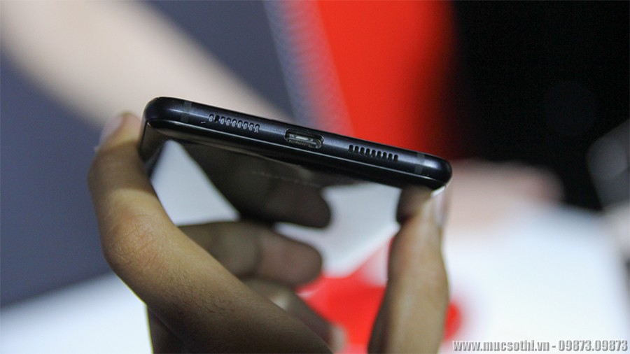 Sharp Aquos S2 chính hãng đã được bán ở VN tại SmartPhoneStore.vn - mucsothi.vn