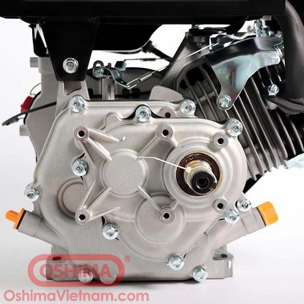 Động cơ xăng Oshima 180F-C có công suất 11HP với dung tích xilanh 302cc thích hợp cho nhiều mục đích sử dụng