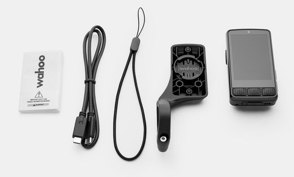 Bộ sản phẩm Wahoo ELEMNT ROAM 3 GPS