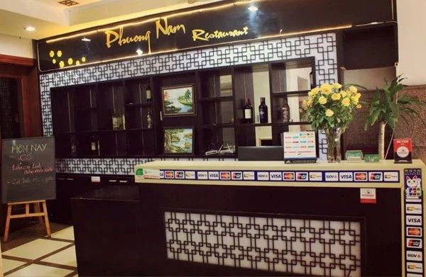 Nhà hàng tiếp khách sang trọng ở Hà Nội