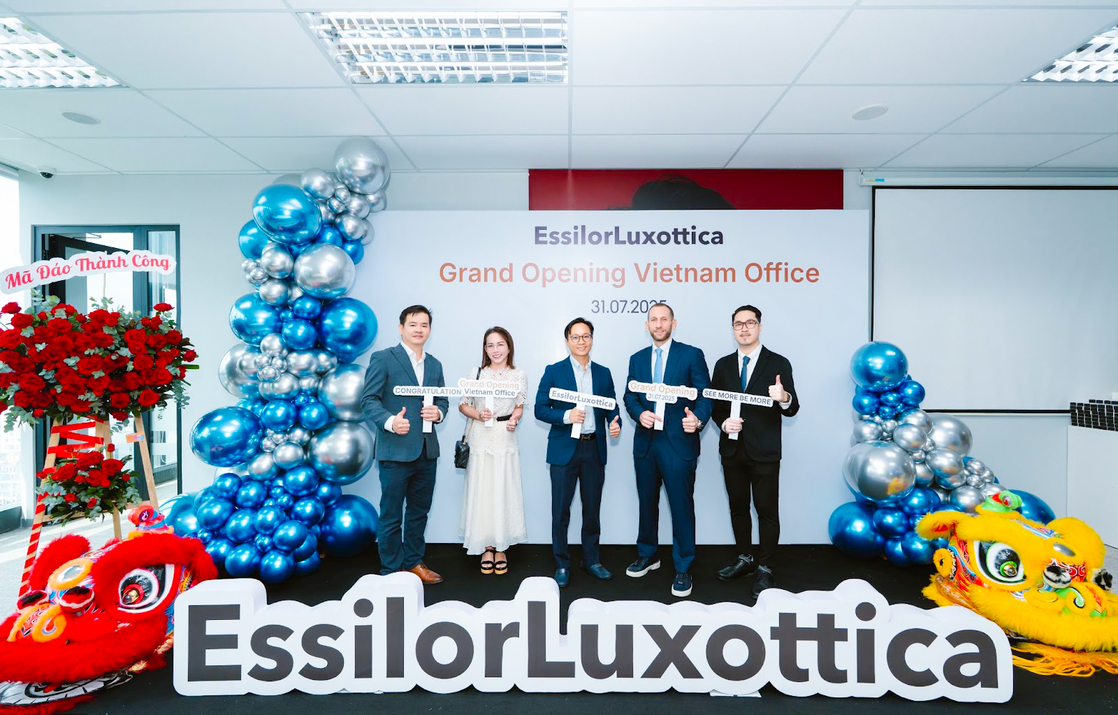 Mắt Kính Shady Vinh Dự Đồng Hành Cùng EssilorLuxottica Tại Lễ Khai Trương Văn Phòng Mới