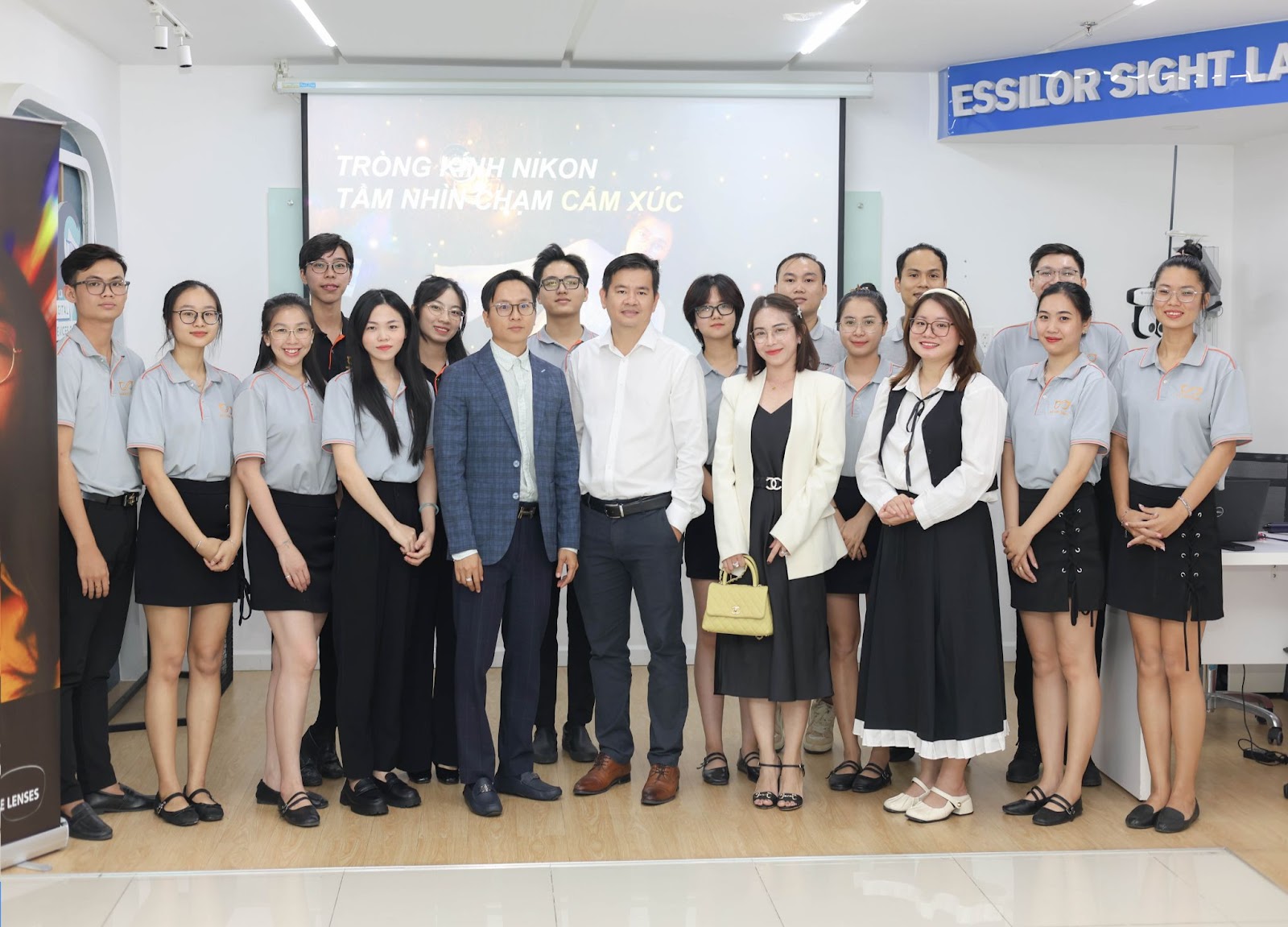 Mắt Kính Shady Trở Thành Đối Tác Phân Phối Tiên Phong Tròng Kính Nikon Chính Hãng Tại Việt Nam