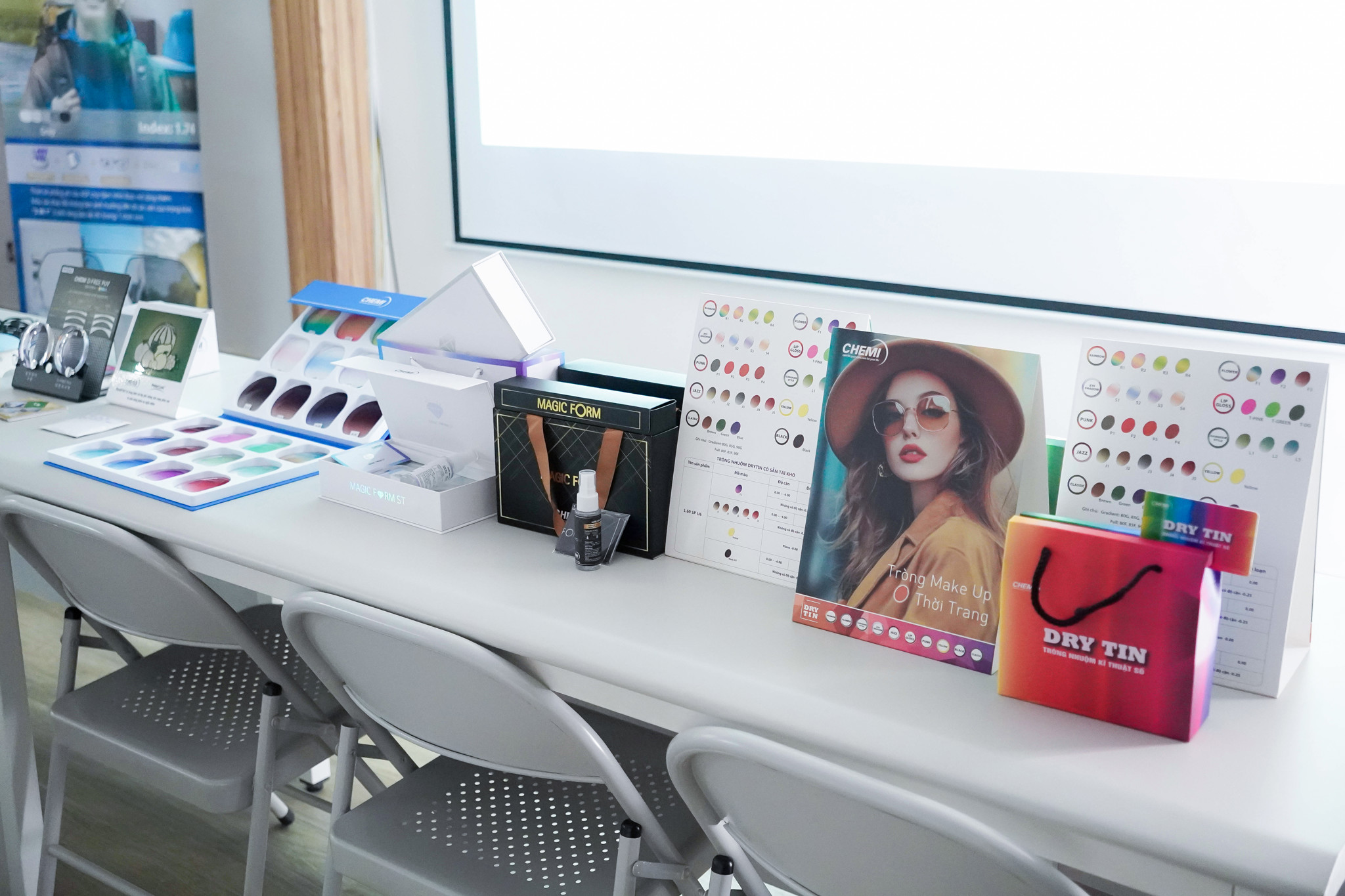 Mắt Kính Shady Tham Gia Sự Kiện Training Thương Hiệu Chemi - Củng Cố Vị Thế Đối Tác Tròng Kính Hàng Đầu