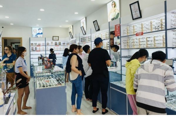 gọng kính siêu nhẹ