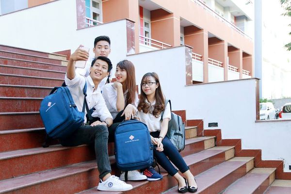 Balo sinh viên đại học kiến trúc Đà Nẵng