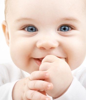 LỊCH ĂN UỐNG VÀ SINH HOẠT CỦA 1 BÀ MẸ ĐỨC CHO BÉ DƯỚI 6 THÁNG TUỔI