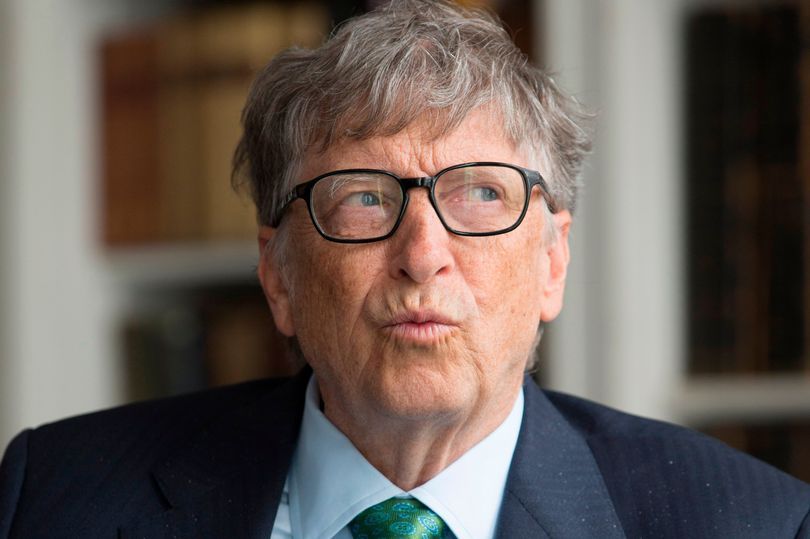Khi nào Bill Gate cho phép con mình sử dụng điện thoại di động?
