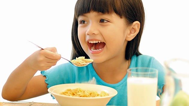 BỮA SÁNG LÝ TƯỞNG GIÚP TRẺ HỌC TỐT HƠN