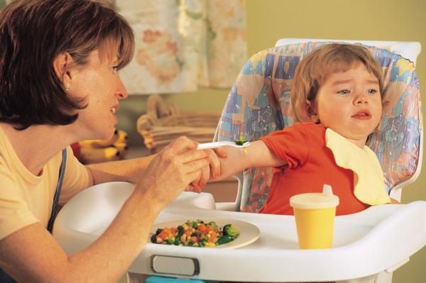10 BÍ QUYẾT ĐIỀU TRỊ TRẺ KÉN ĂN CỦA MẸ ĐỨC
