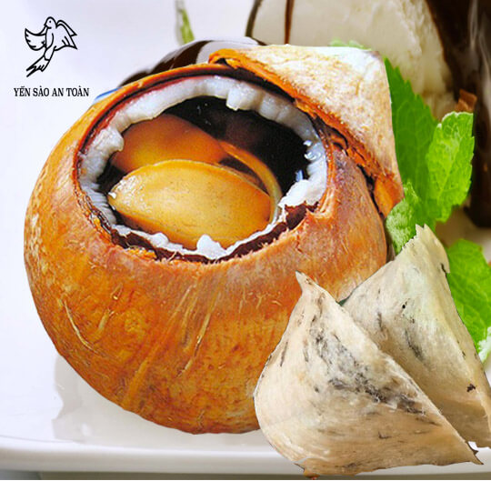 Đổi vị với món Trứng ếch hầm tổ yến sào dừa non thơm ngon