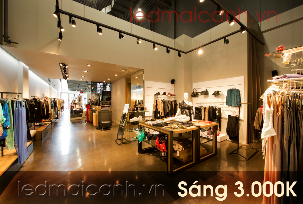 đèn vàng trang trí shop quần áo