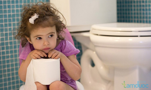 Táo bón ở trẻ - Nguyên nhân và cách điều trị