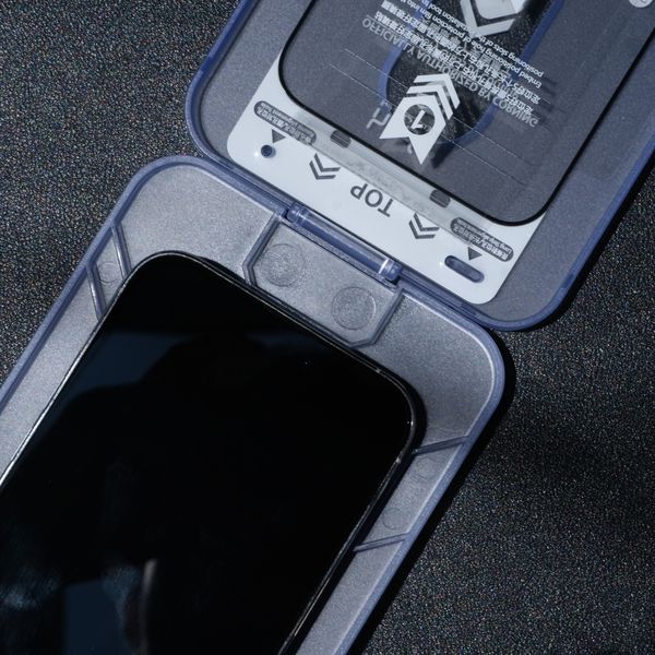 Kính cường lực HODA trong suốt AGbC by Corning kèm khung trợ dán dành cho iPhone 14 Series